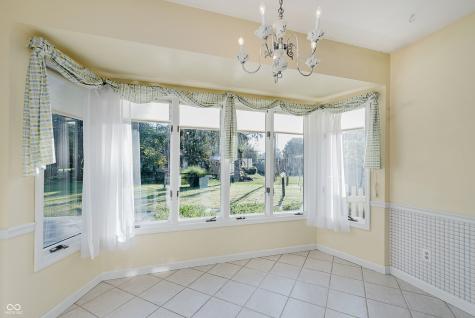 2504 NW Raintree Drive New Castle IN 47362