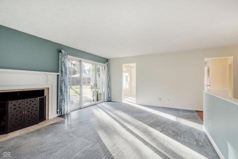 2504 NW Raintree Drive New Castle IN 47362