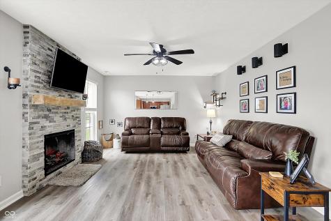 5595 Auburndale Drive Bargersville IN 46106
