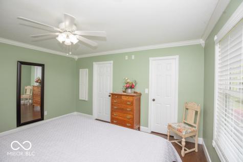 495 Persimmon Drive North Vernon IN 47265