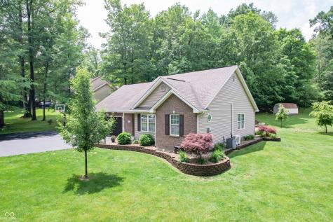 495 Persimmon Drive North Vernon IN 47265