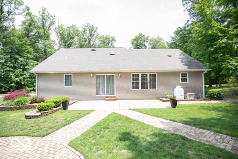 495 Persimmon Drive North Vernon IN 47265