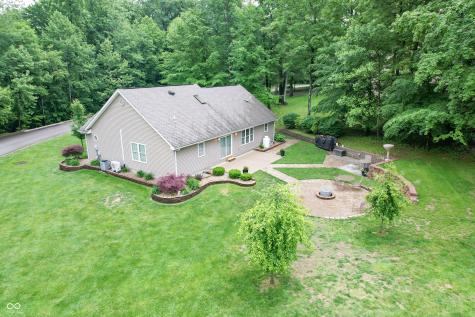 495 Persimmon Drive North Vernon IN 47265