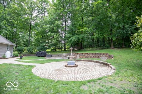 495 Persimmon Drive North Vernon IN 47265