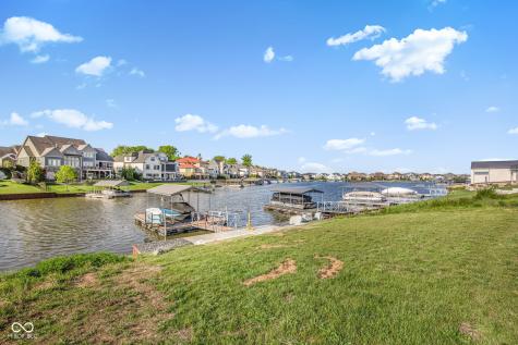 13679 Haven Cove Lane Fishers IN 46055