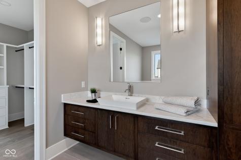 13679 Haven Cove Lane Fishers IN 46055