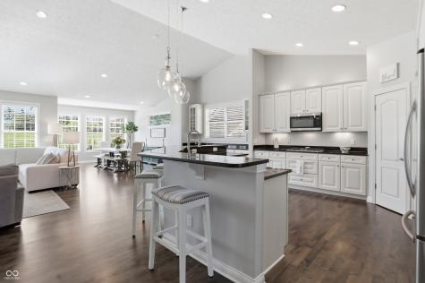 15486 Mission Hills Drive Carmel IN 46033
