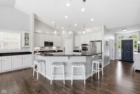 15486 Mission Hills Drive Carmel IN 46033