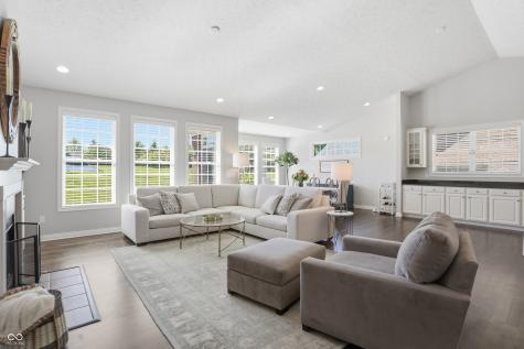 15486 Mission Hills Drive Carmel IN 46033