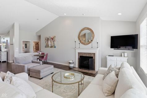 15486 Mission Hills Drive Carmel IN 46033