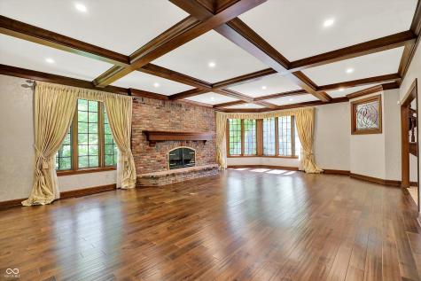 8661 Williamshire W Drive Indianapolis IN 46260