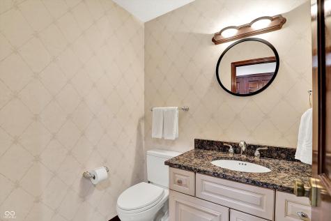8661 Williamshire W Drive Indianapolis IN 46260