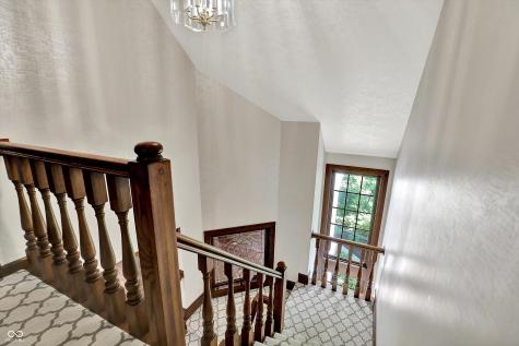 8661 Williamshire W Drive Indianapolis IN 46260