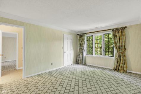 8661 Williamshire W Drive Indianapolis IN 46260