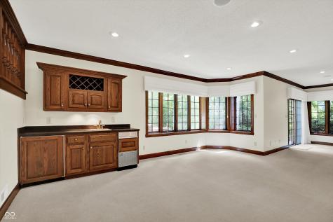 8661 Williamshire W Drive Indianapolis IN 46260