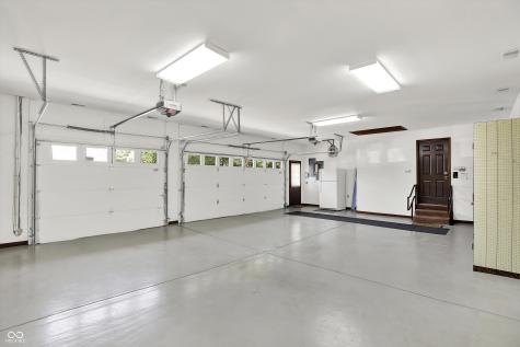 8661 Williamshire W Drive Indianapolis IN 46260