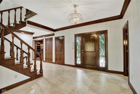 8661 Williamshire W Drive Indianapolis IN 46260