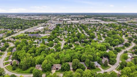 9812 Covington Boulevard Fishers IN 46037