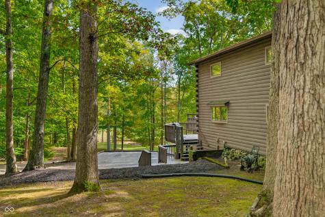 5998 Bear Creek Road Morgantown IN 46160