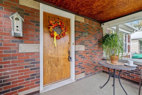 1224 N Hawthorne Lane Indianapolis IN 46219