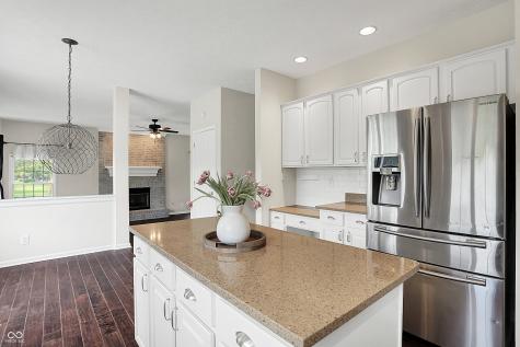 9583 Greenthread Drive Zionsville IN 46077