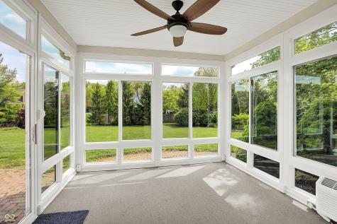 9583 Greenthread Drive Zionsville IN 46077