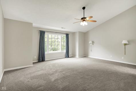 9583 Greenthread Drive Zionsville IN 46077