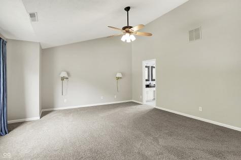 9583 Greenthread Drive Zionsville IN 46077