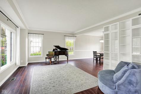 9583 Greenthread Drive Zionsville IN 46077