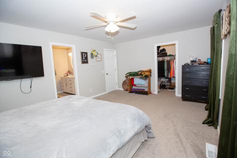 7602 W Mockingbird Court Fairland IN 46126
