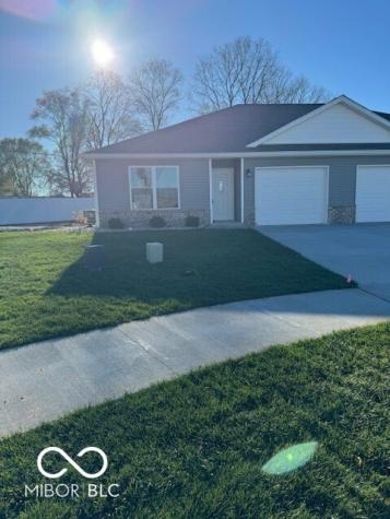 1502 Coen Court Columbus IN 47201