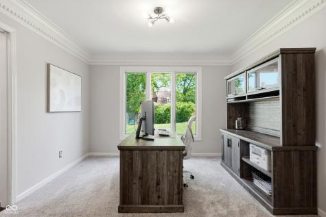700 Round Court Zionsville IN 46077