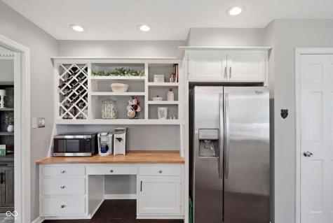 700 Round Court Zionsville IN 46077