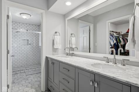 700 Round Court Zionsville IN 46077
