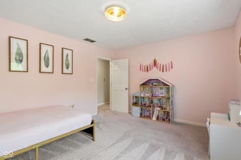 700 Round Court Zionsville IN 46077