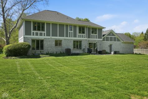 700 Round Court Zionsville IN 46077