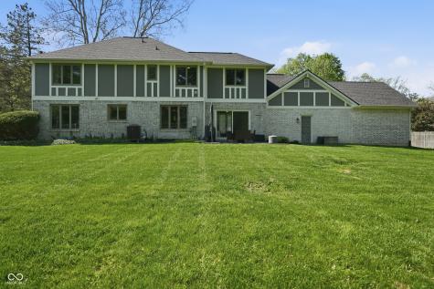 700 Round Court Zionsville IN 46077