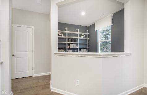 6548 Seattle Slew Drive Whitestown IN 46075