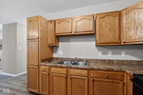 1119 Waldemere Avenue Indianapolis IN 46241