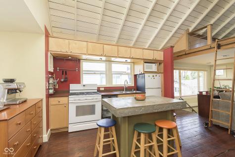 5110 Riverview Drive Indianapolis IN 46208