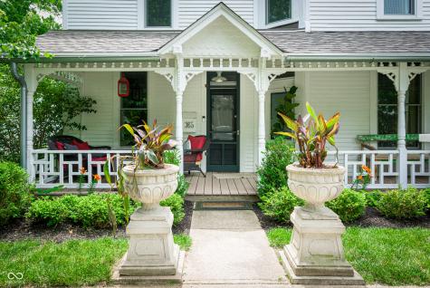 365 W Cedar Street Zionsville IN 46077