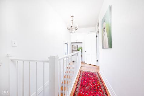 365 W Cedar Street Zionsville IN 46077