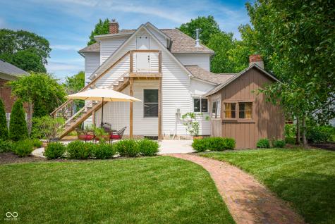 365 W Cedar Street Zionsville IN 46077