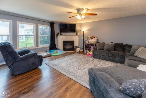 2520 Senators Way Indianapolis IN 46217