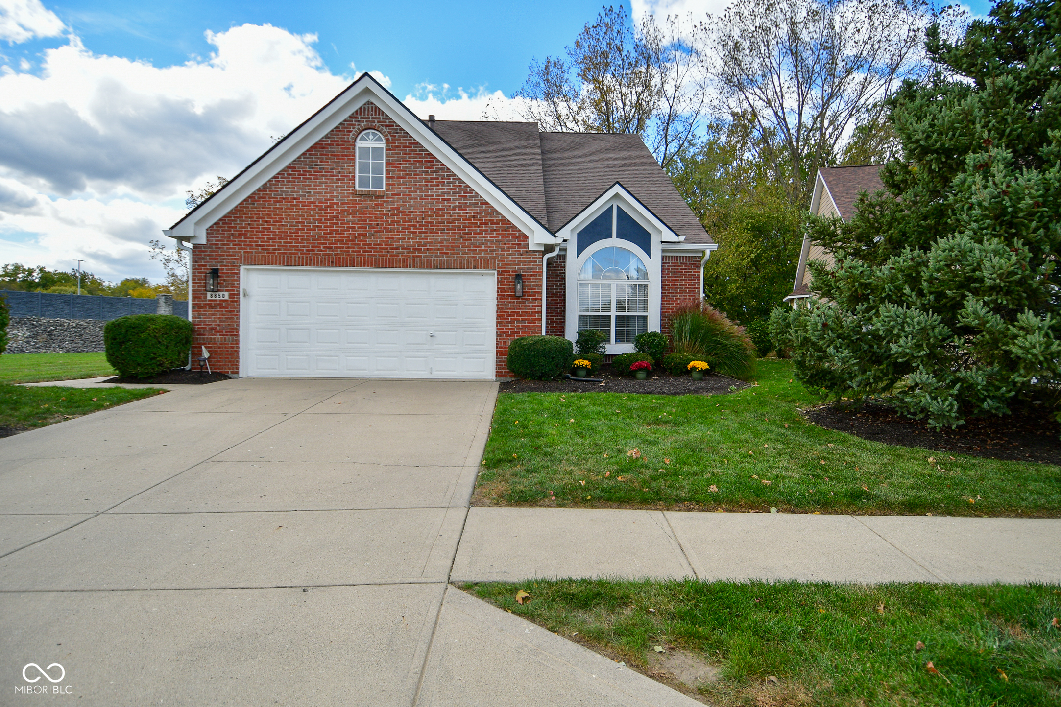 8850 Crystal Lake Drive Indianapolis IN 46240