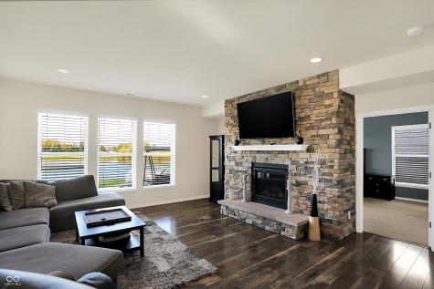 9404 Crystal River Drive Indianapolis IN 46240