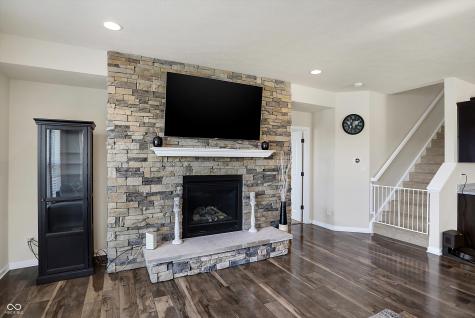 9404 Crystal River Drive Indianapolis IN 46240