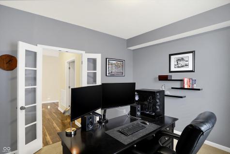 9404 Crystal River Drive Indianapolis IN 46240