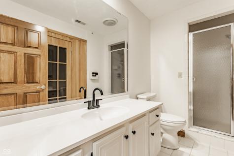 5846 E Fall Creek Parkway North Drive Indianapolis IN 46226