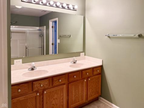 5813 Stone Pine Trail Carmel IN 46033